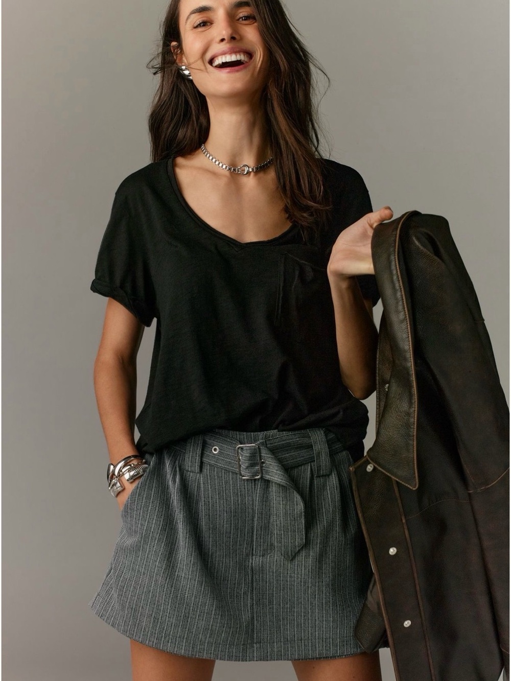 The Lars Classic V Neck Tee by T.la